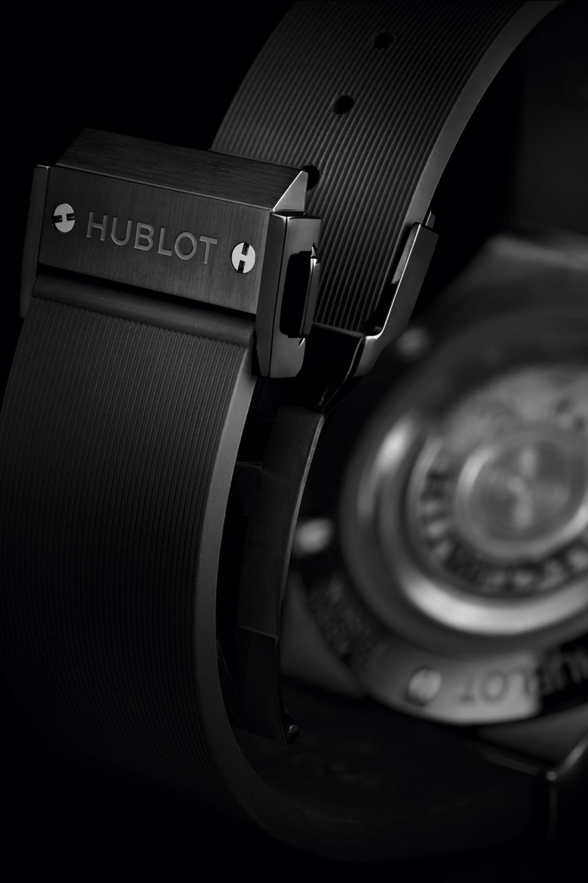 HUBLOT CLASSIC FUSION CRONOGRAPH BLACK MAGIC - Image 2